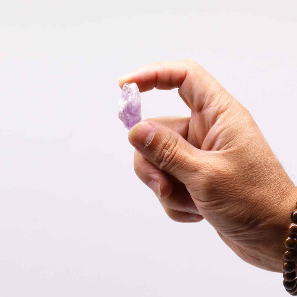 Punte Grezze di Ametista – Gemme di Tranquillità e Armonia 💜