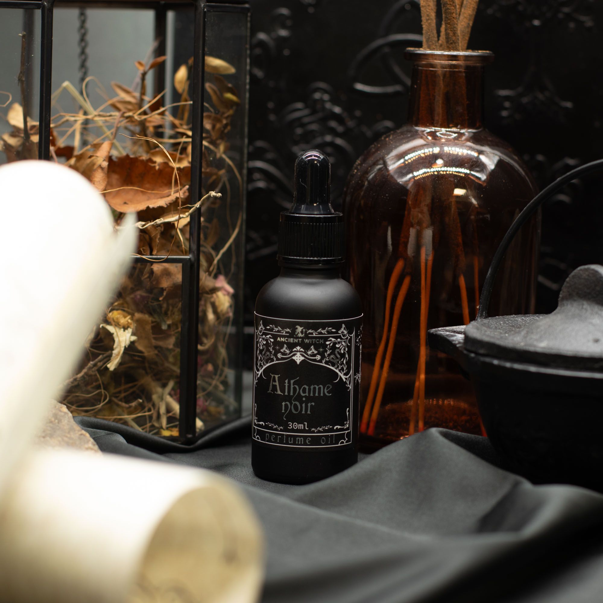 ❤️‍🔥 L’Elixir in Olio della Strega Antica ✦ Atheme Noir