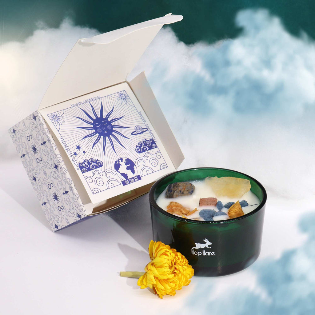 🌞 “Il Sole – Candela Magica di Apollo” – Agrumi Solari, Citrino e Sodalite ✨