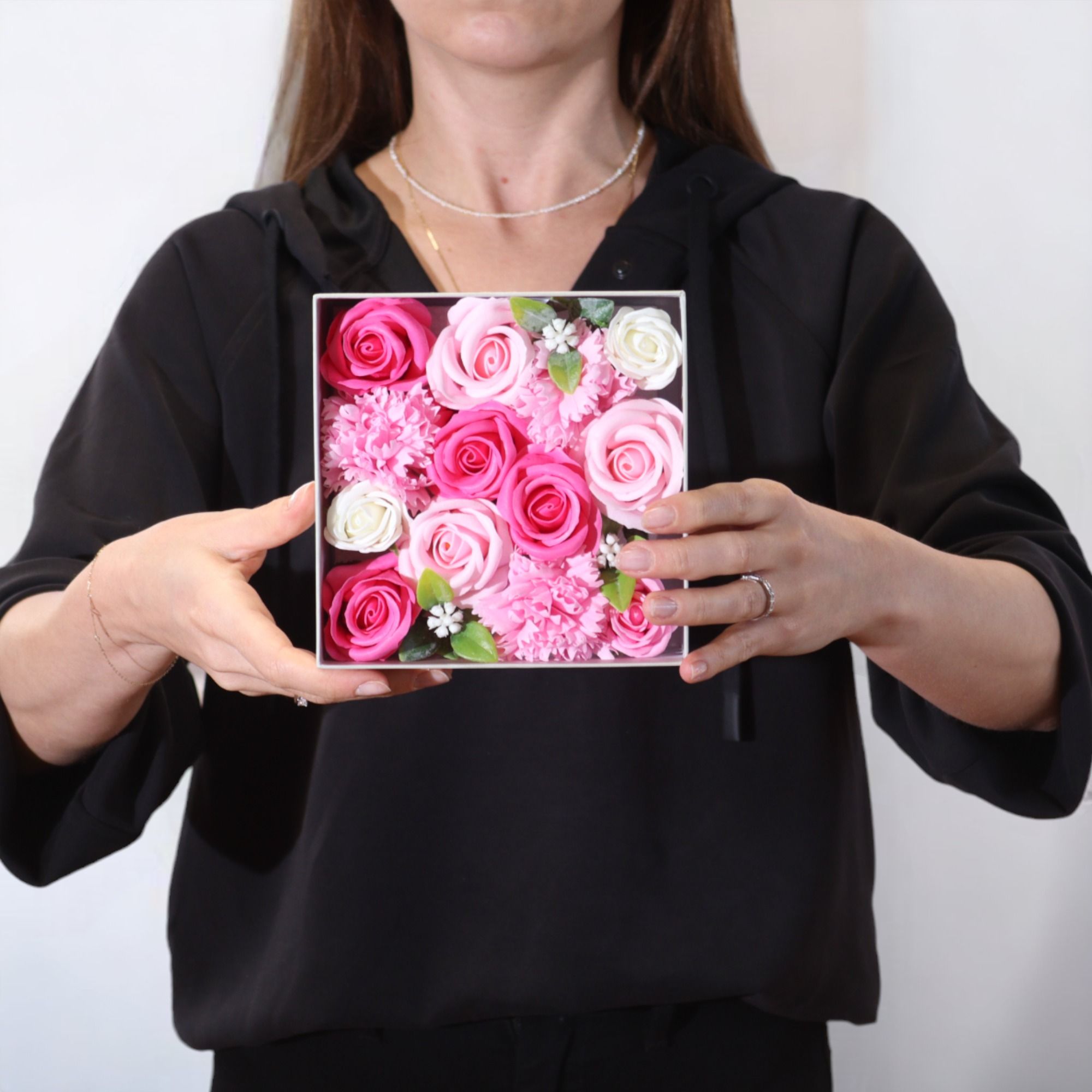 💗 Elisir di amore puro - Cofanetto Magico di Afrodite  – Fiori Rosa di sapone